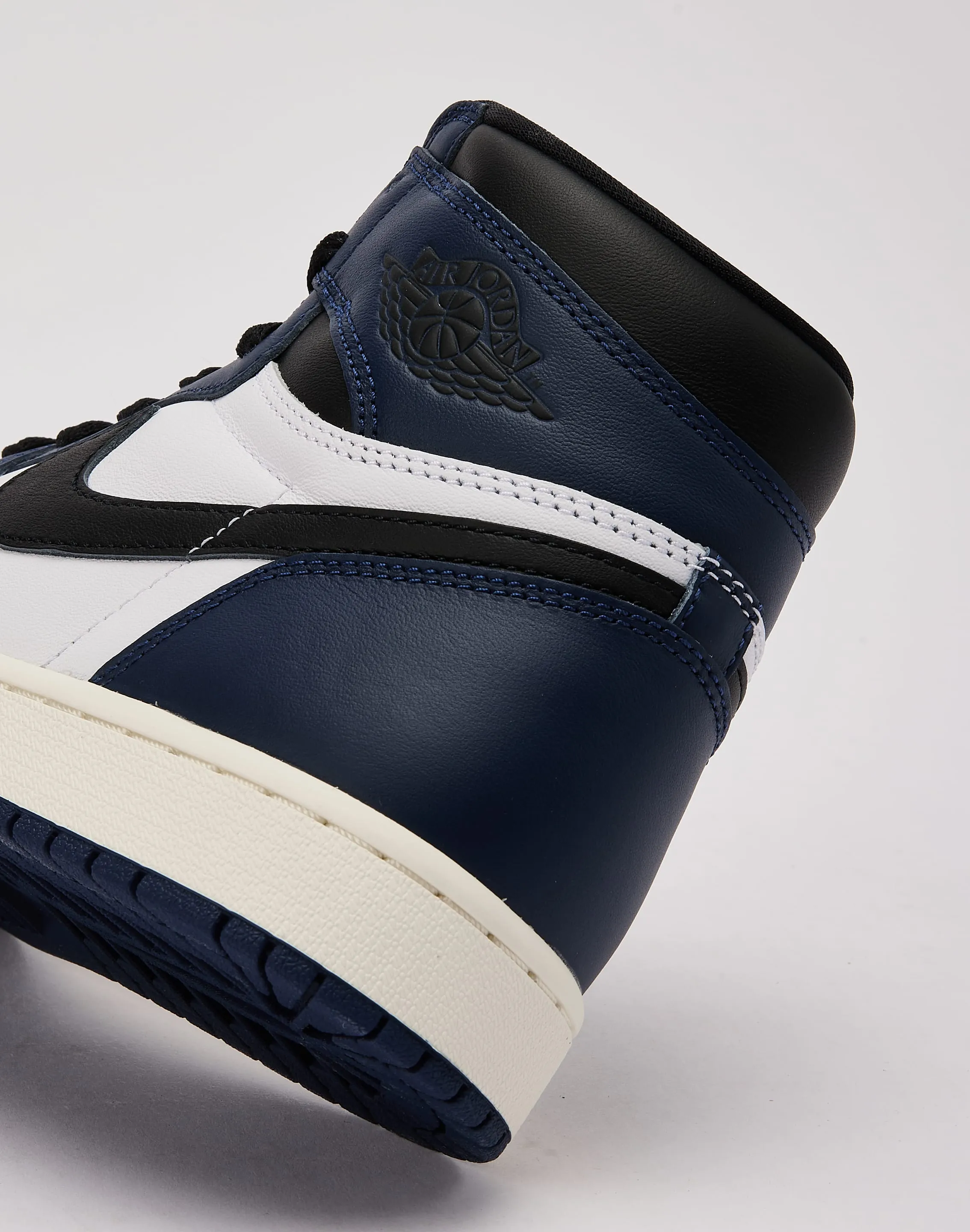 Jordan Air Jordan 1 Retro High OG 'Midnight Navy'